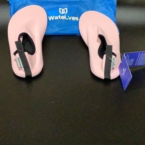 Women’s Water Shoes